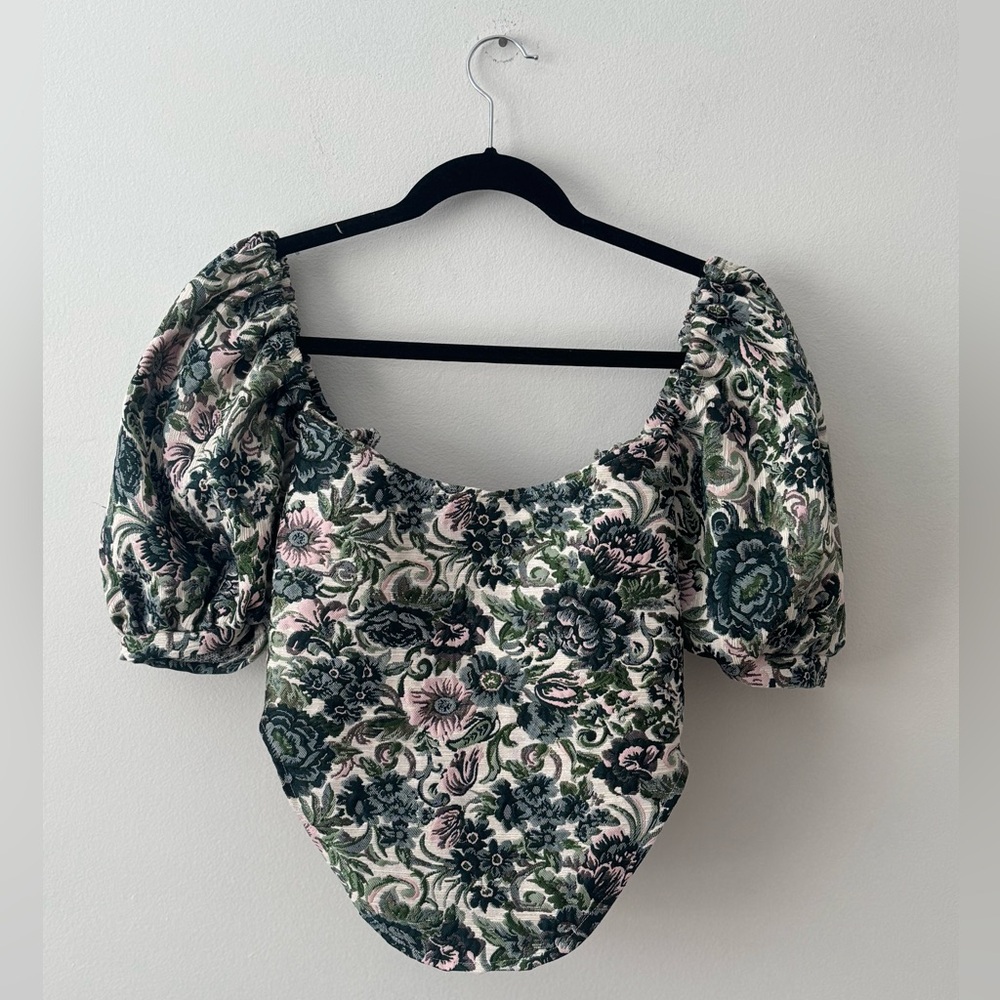 OLIVIA ROSE THE LABEL Floral Bustier

Handmade luxury British womenswear